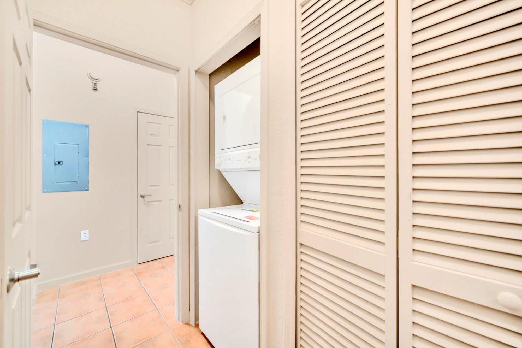 Luxury 2Br Condo - Pool & Hot Tub - Near Disney Orlando Esterno foto
