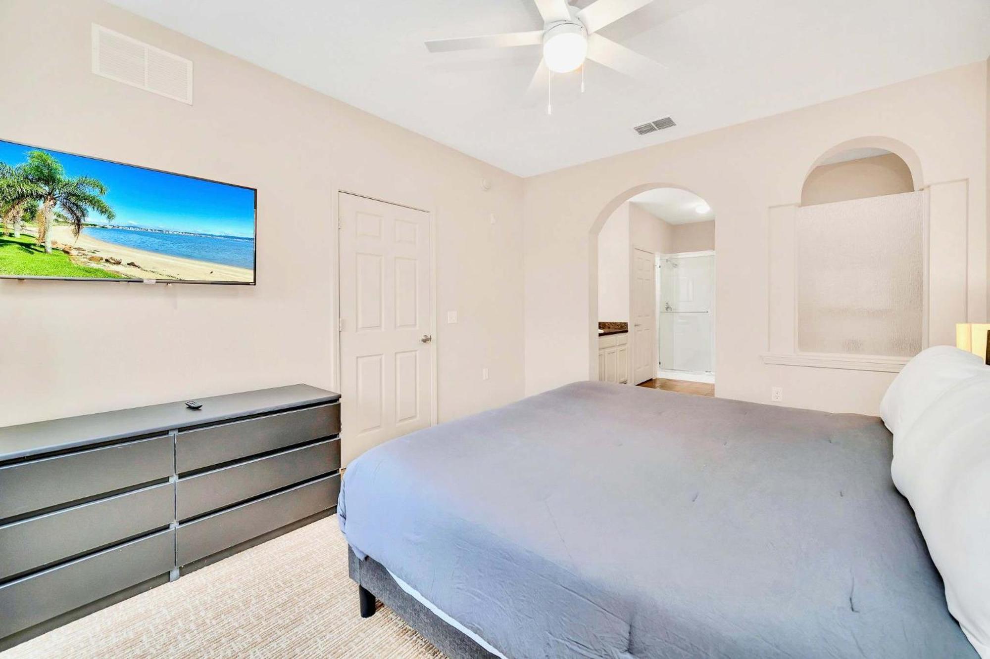 Luxury 2Br Condo - Pool & Hot Tub - Near Disney Orlando Esterno foto